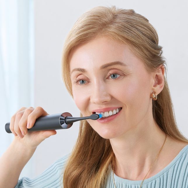 Pentru îngrijirea gingiilor